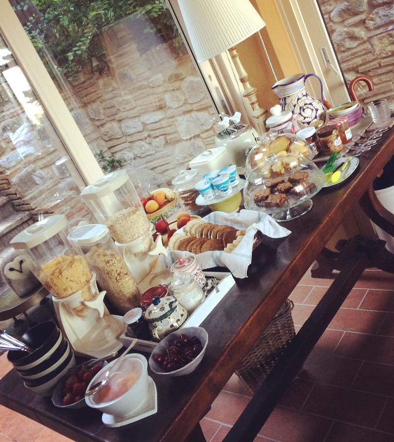 La Locanda Del Barbagianni Santa Luce Eksteriør bilde